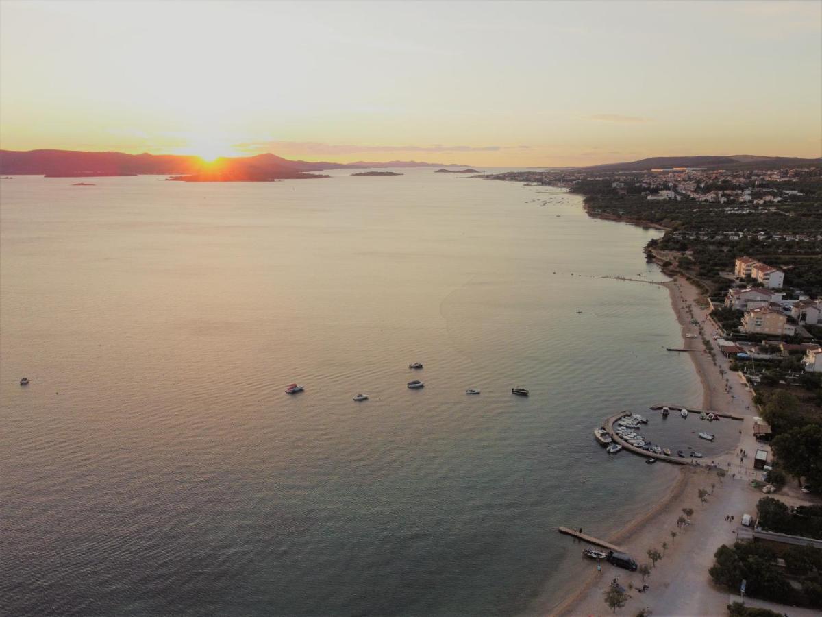 Apartments Basilea Biograd Na Moru Exterior foto